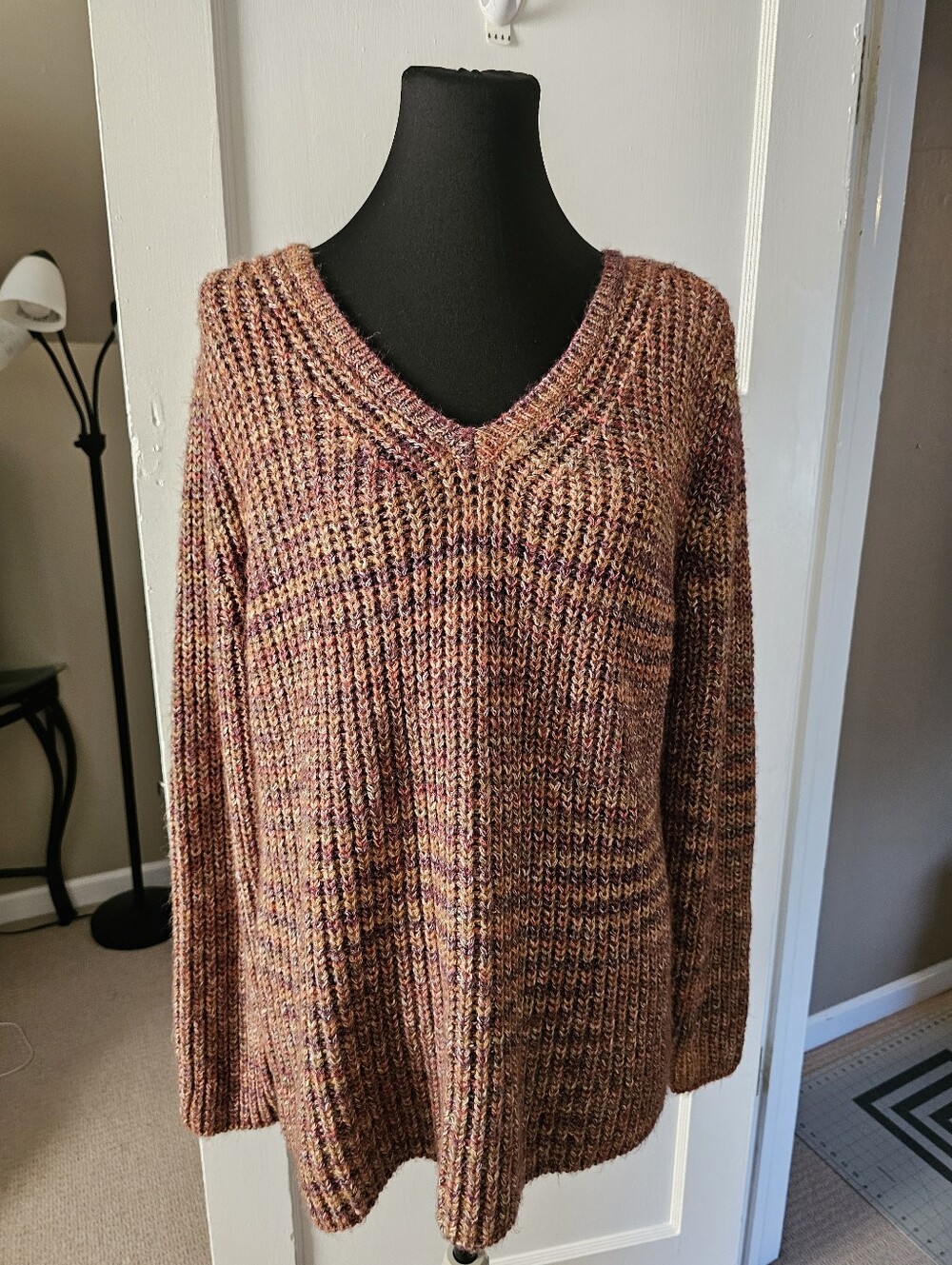 Coldwater Creek V-Neck Marled Sweater in Rust and Purple